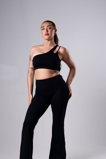 Lilly Black Sports Bra