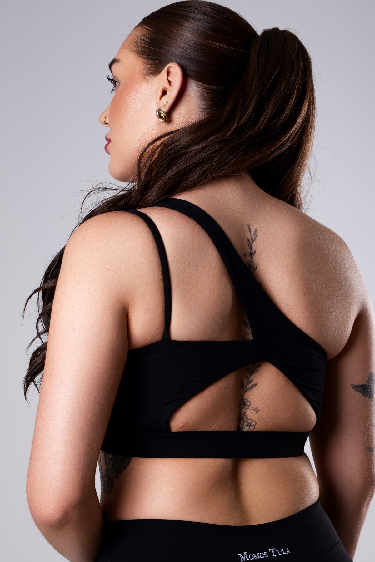 Lilly Black Sports Bra